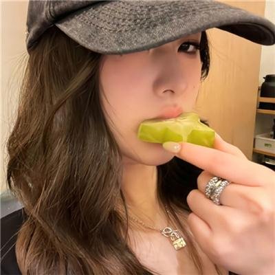 纯真小镇的夫人